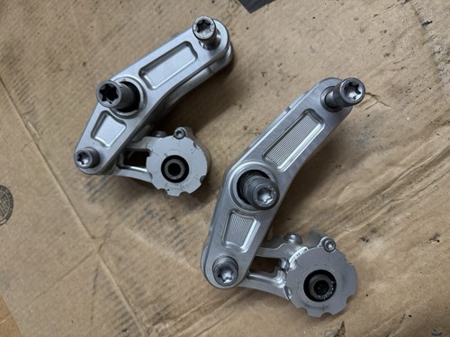 2021 2022 2023 2024 2026 BMW M1000RR LOWER LINK REAR SHOCK LINKAGE PIVOT