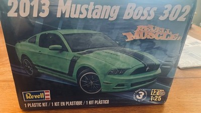 Revell Muscle 2013  Mustang Boss 302 1:25 Kit# 85-4187 NIB Sealed 2014