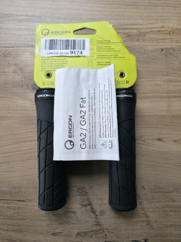 Ergon GA2 Bicycle Handlebar Grips Black