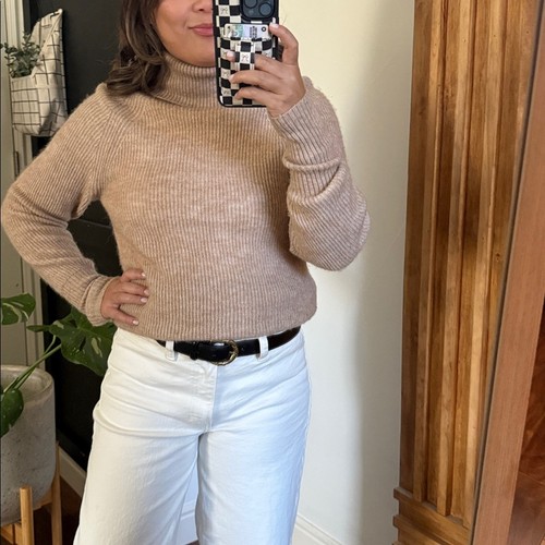 QUINCE Alpaca Wool Turtleneck. XS/S - Picture 2 of 10