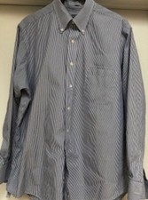 Men  s Izod Long Sleeve Dress Shirt. Size XL 34/35