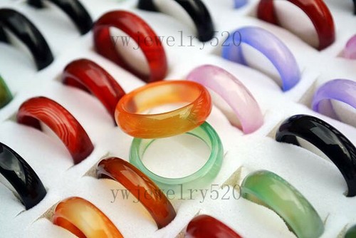 30pcs Colorful Mix Natural Agate Gemstone Jade Rings Wholesale Jewelry Lots - Afbeelding 1 van 12