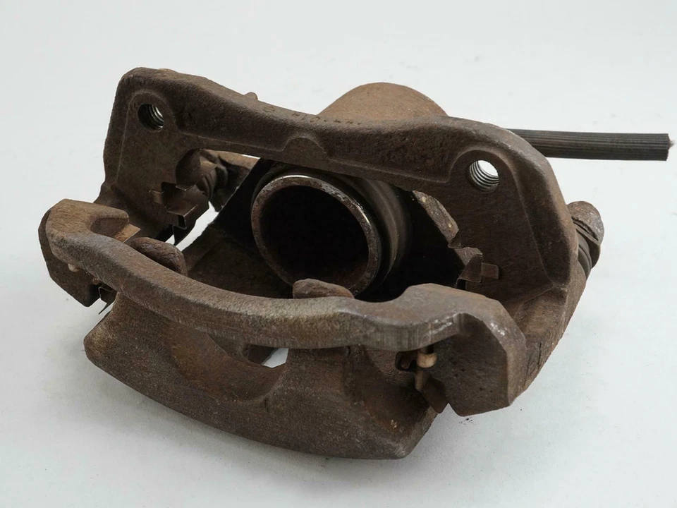 2005 - 2010 Chevrolet Cobalt Caliper Opt J41 Jm4 sistema de freio dianteiro passageiro destro - Imagem 4 de 4