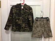Boy's Youth Camouflage Fleece Jacket Shorts with Trucks Outfit Set Size 3T/4T