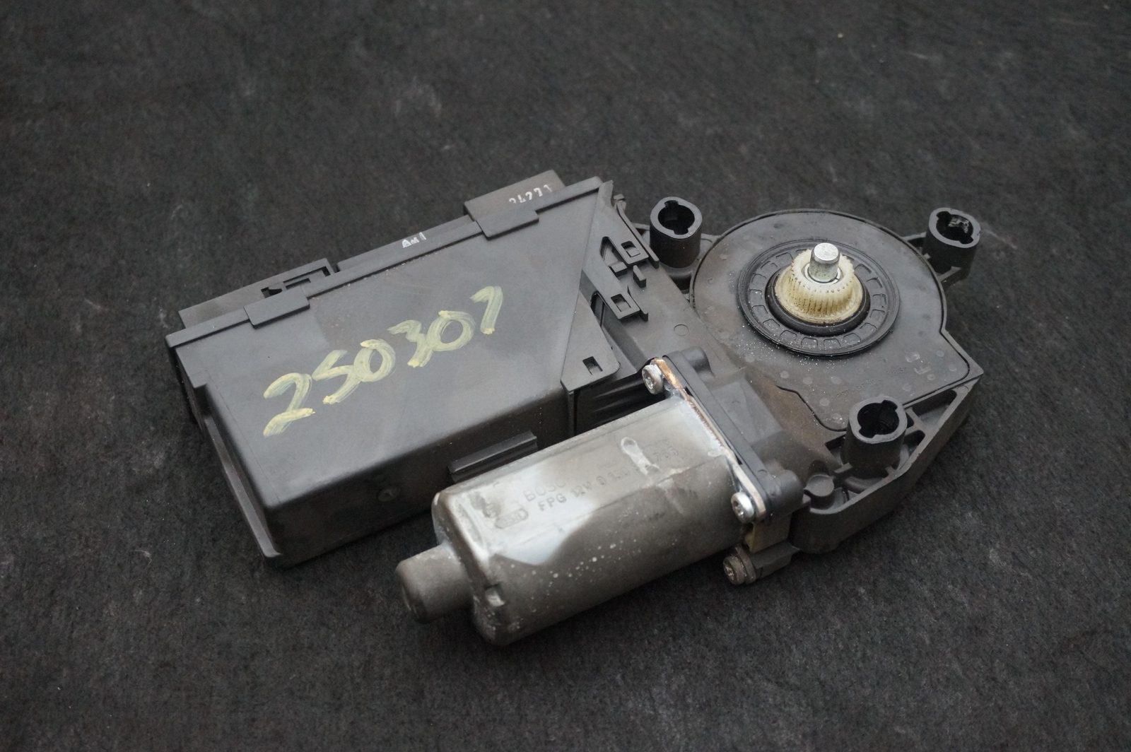 Front Left Door Window Motor W/Module 401959801 Lamborghini Gallardo Spyder 2008