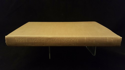 Three Ways of Asian Wisdom Hinduism, Buddhism, Zen by Nancy W. Ross 1966 HC - Bild 10 von 10
