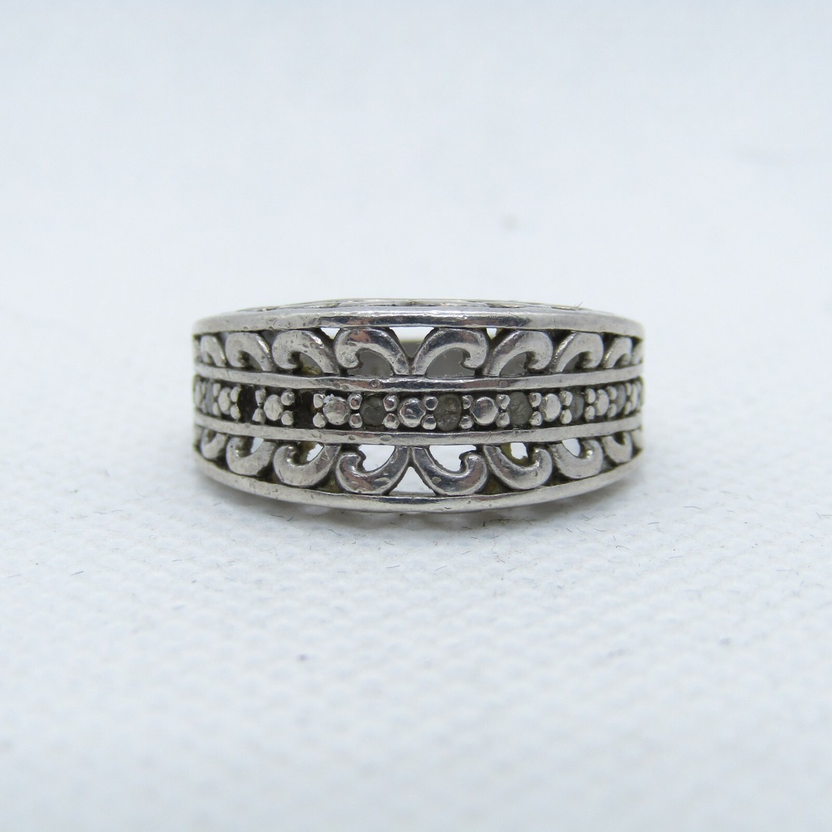 Beautiful FAS Sterling Silver 925 Thick to Thin Diamond Ring Size