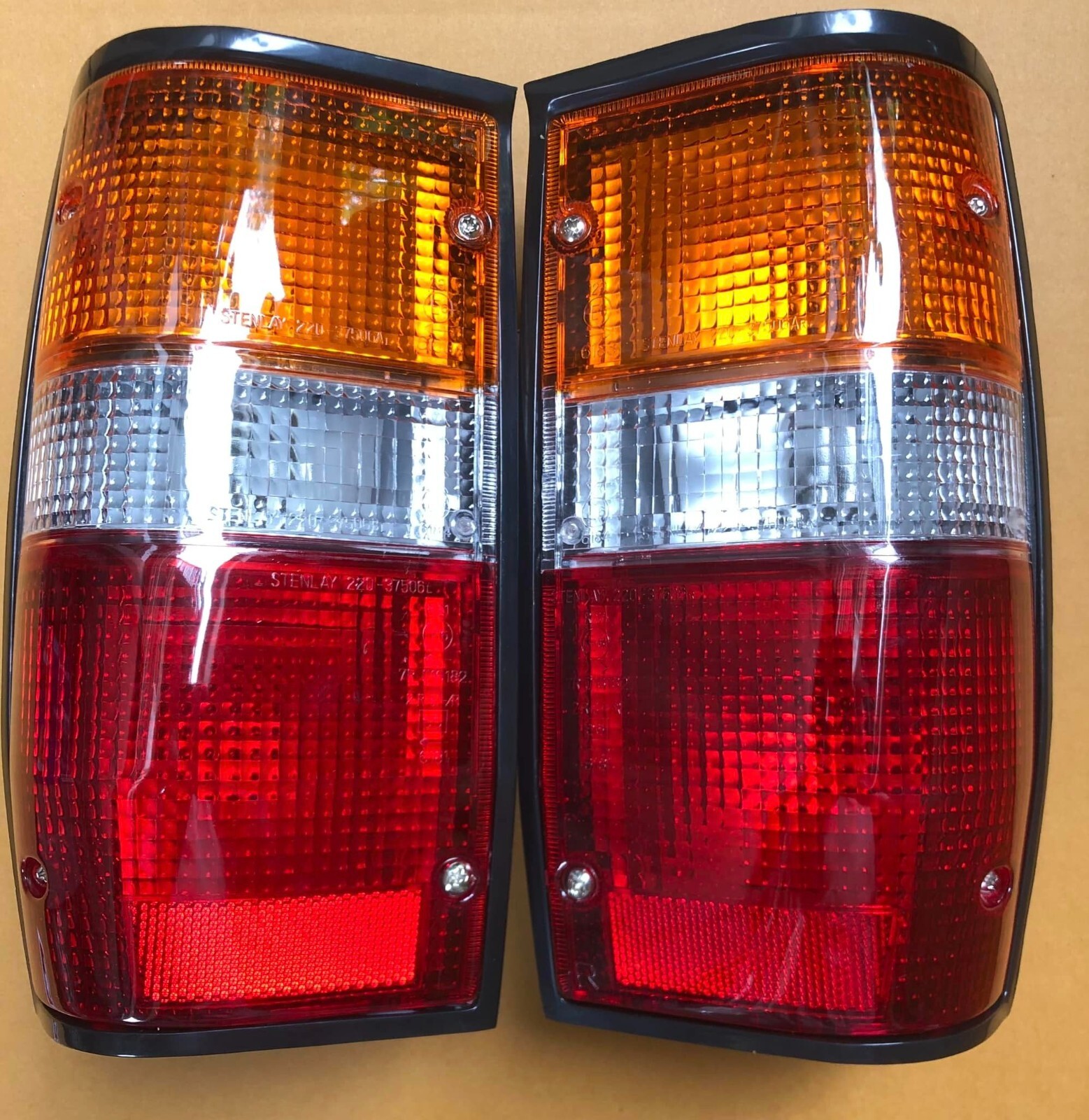 Tail Lamp Light For 87-96 Mitsubishi L200, Dodge Ram 50, Colt, Mighty Max Trucks