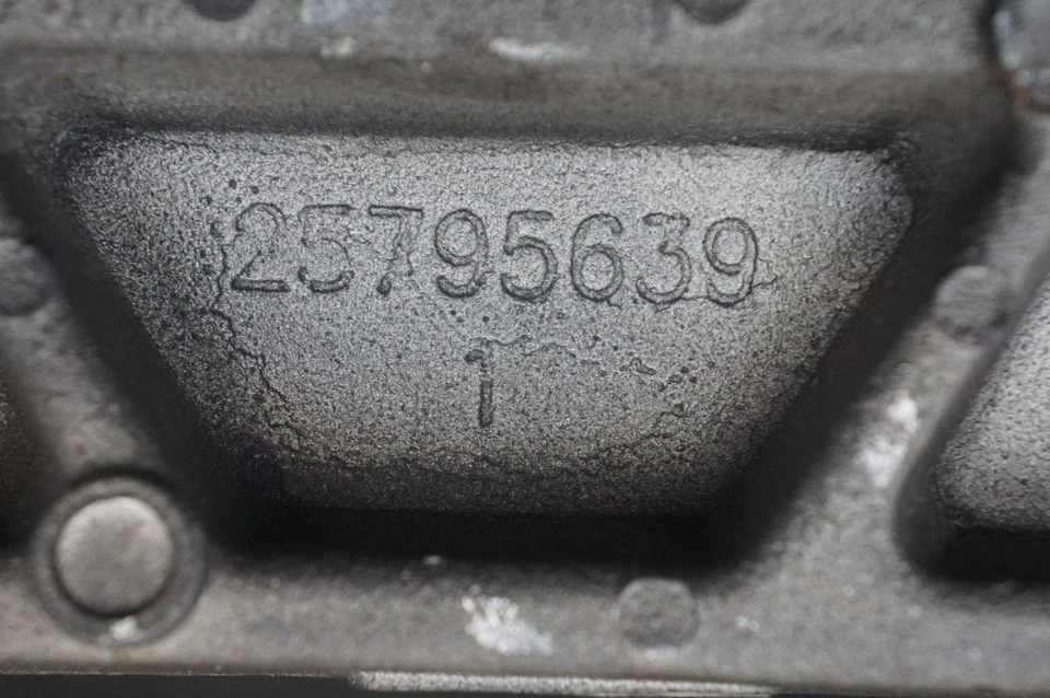 Rear Subframe Cradle Crossmember OEM 25795639 Chevrolet Corvette C6 Z06 2009-13 Foto 2 de 4