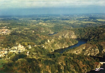 *21634 cpm Les Gorges de la Creuse à Crozant