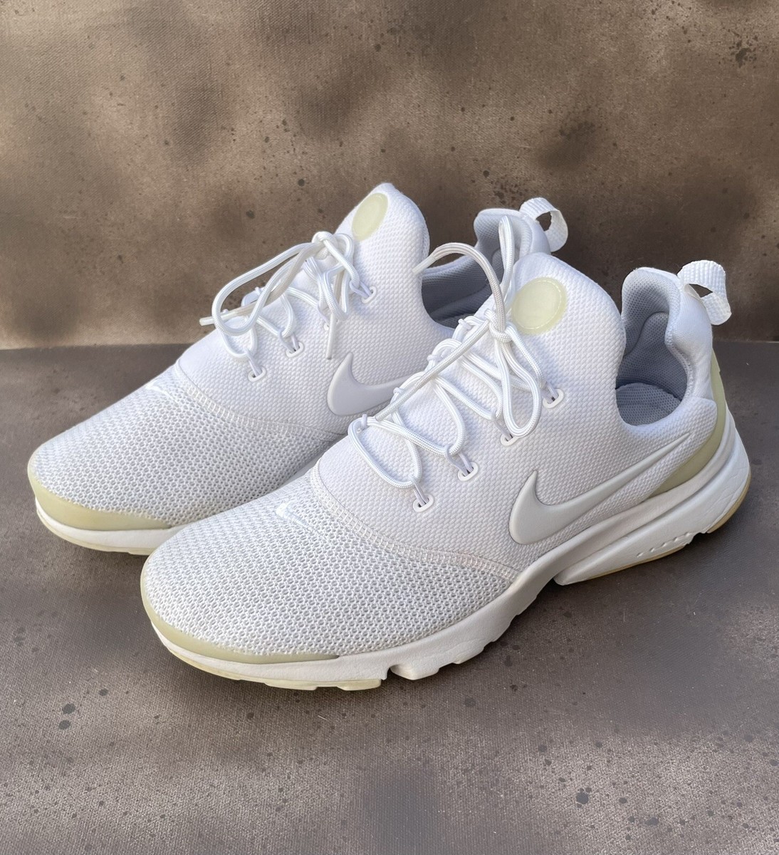 white nike presto flyknit womens