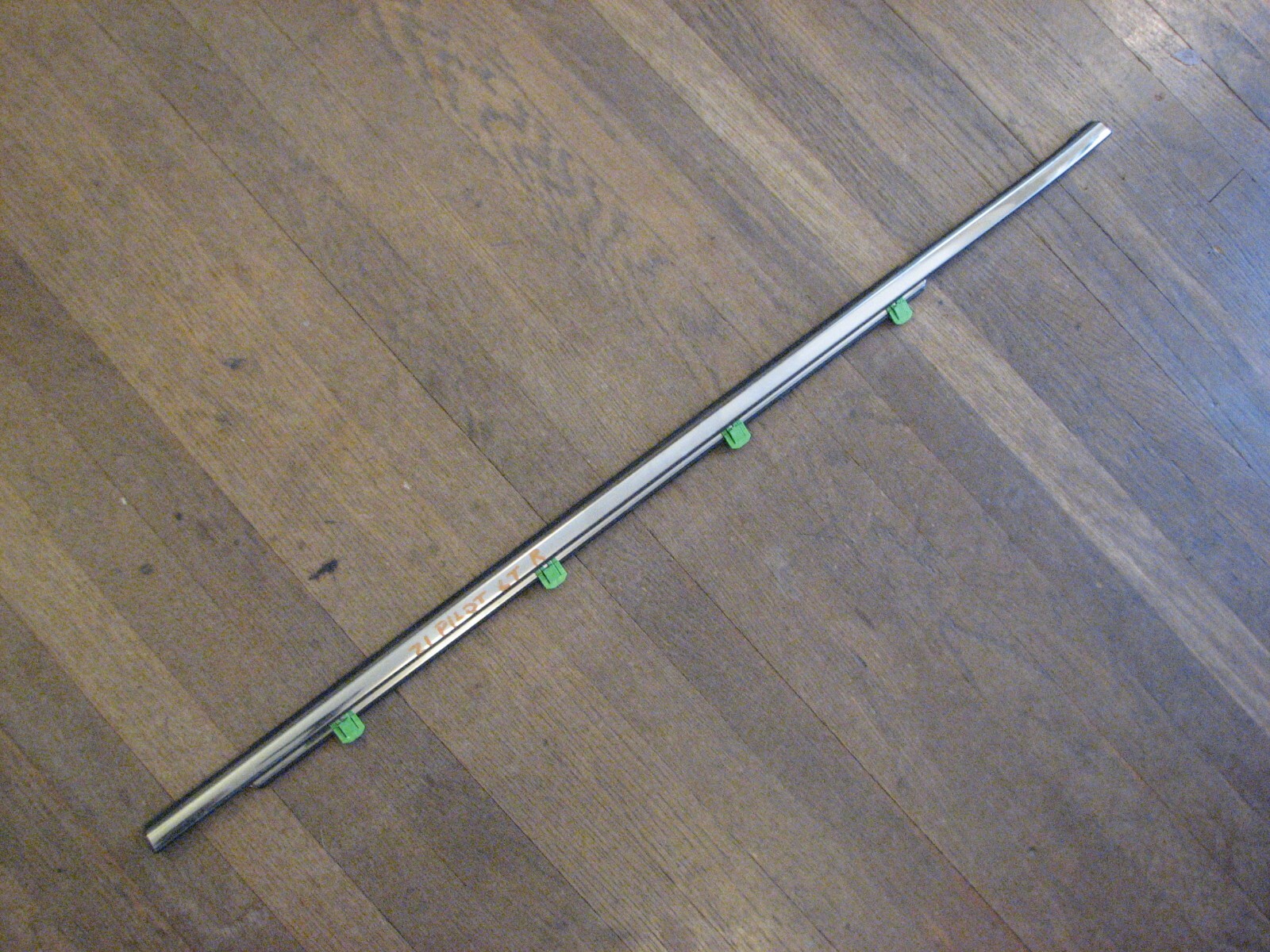 Picture 1 of 3