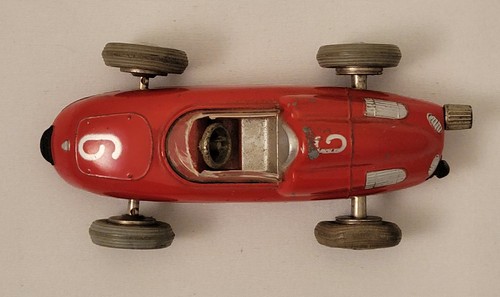Auto d'epoca Schuco Micro Racer 1037 Porsche rossa Windup - senza chiave - Foto 9 di 12