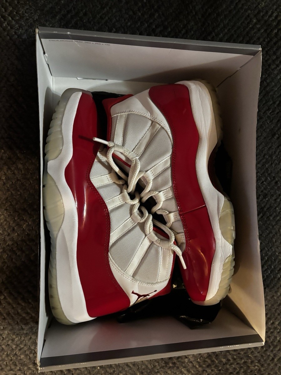 Jordan Air Jordan 11 Retro Cherry High Top Sneaker White Red  display picture 2