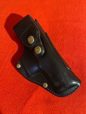 Akah Gürtelholster Pistolenholster SIG Sauer Polizeipistole P6 P225 rechts gebr.