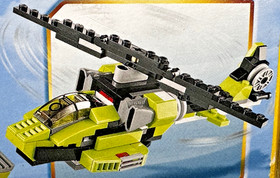 Lego 31007 CREATOR  Power Mech 223 PCS - New Open Box