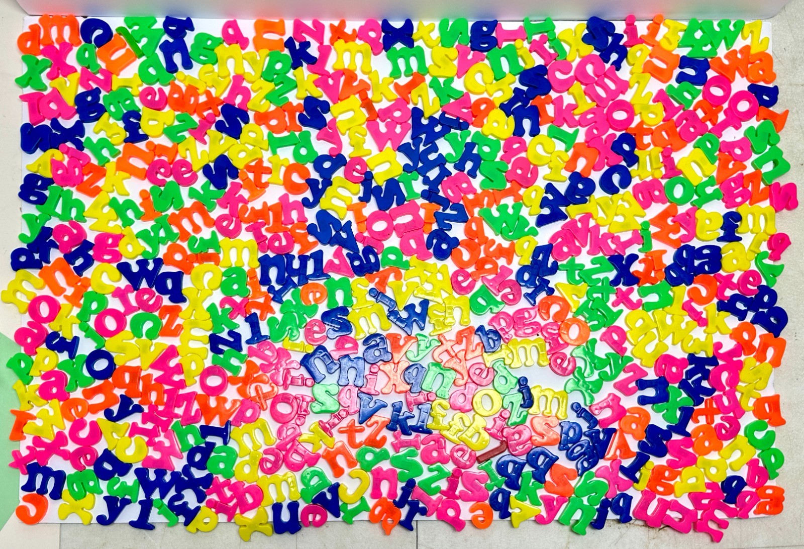 Alphabet Fridge Magnets Letters Numbers Mixed Size Assorted Lot ~500 pcs 2.5 lbs