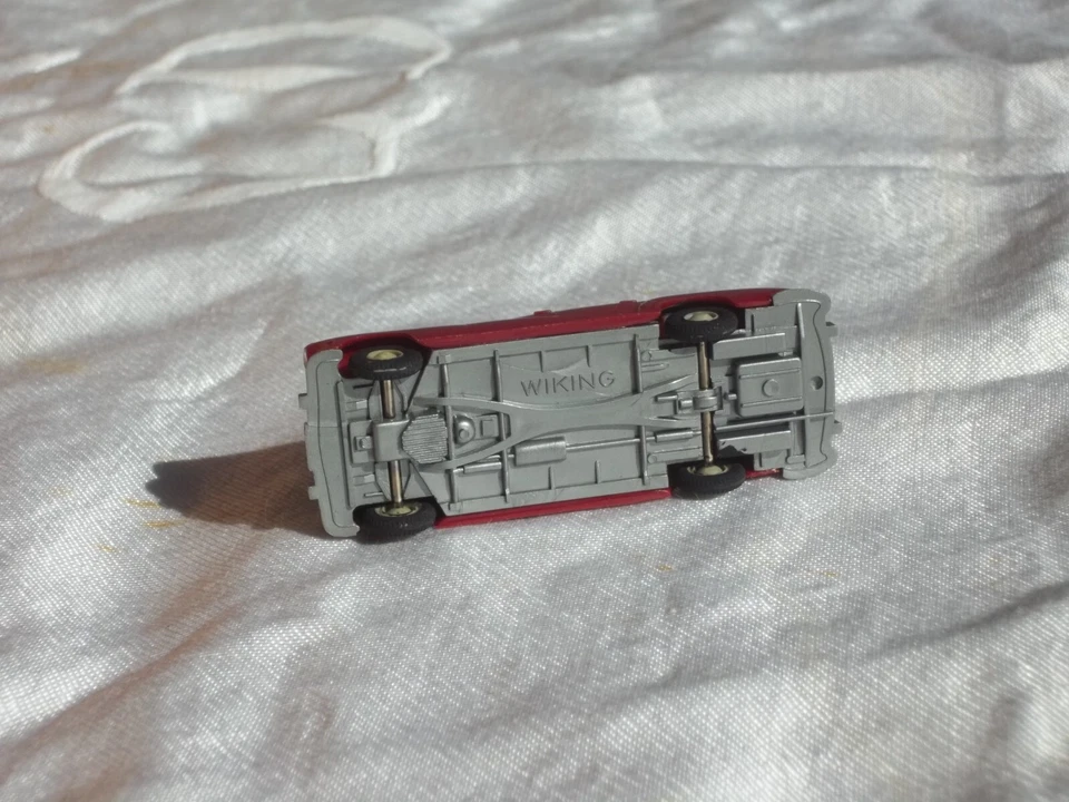 WIKING 1/87 HO MERCEDES BENZ 300 LIMOUSINE 15  VEDI DESCRIZIONE - Immagine 3 di 4