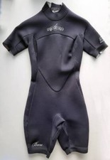 Oferta specjalna - BARE Ignite Shorty Lady 2mm - Czarne z kwiatami - Rozmiar 34 (US 6)