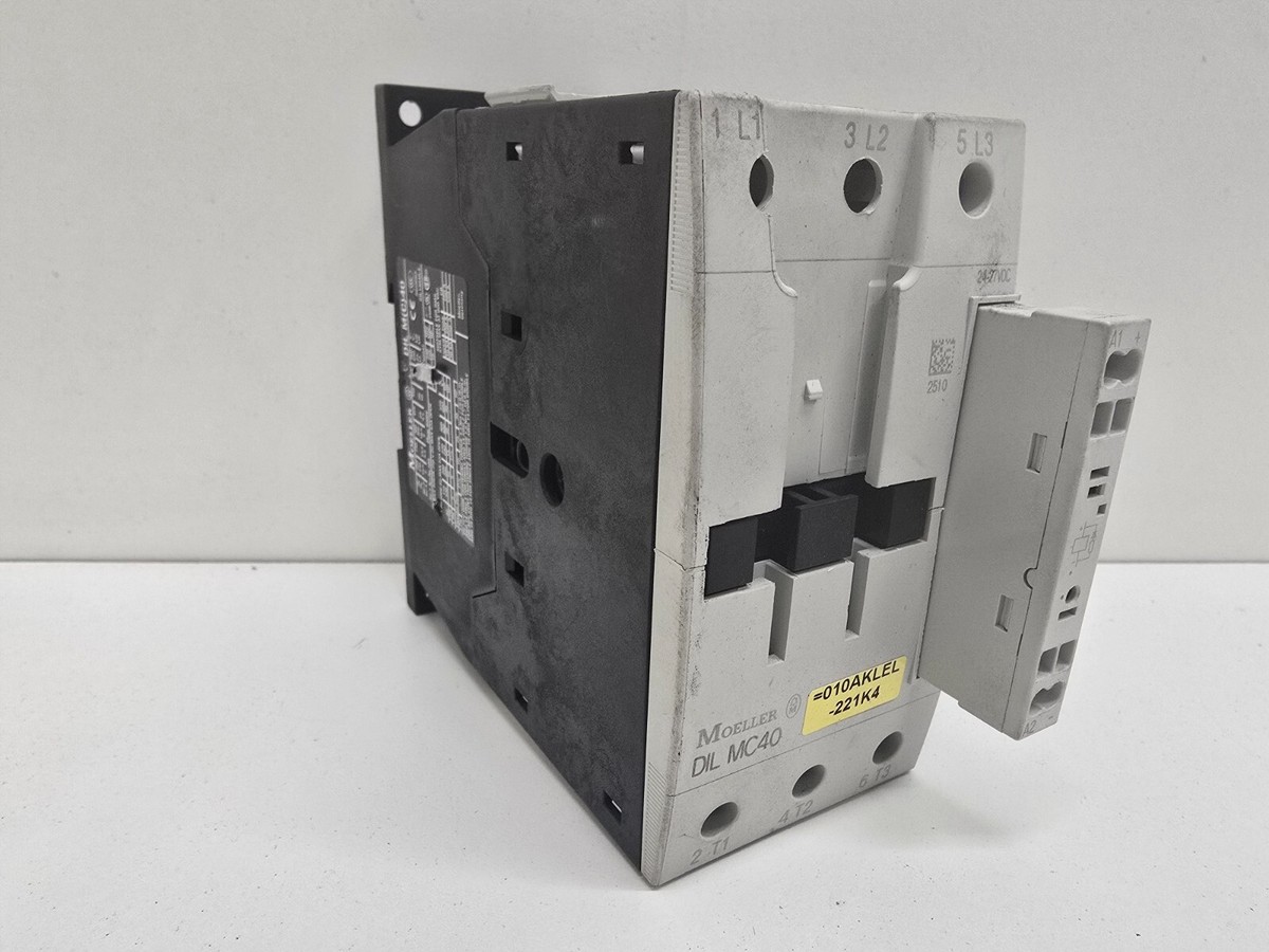 Contattore Moeller DIL M40 63A 240V + DIL M95-XSPV &ndash; Usato Ma Testato