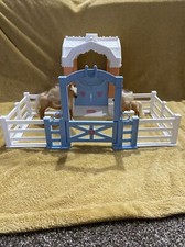 Playskool CASA DE MUÑECAS CABALLO ESTABLO Pony Granero Corral Set 1659 INCOMPLETO 1994