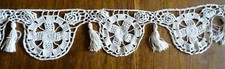 Early 20th century macrame tassel cantonier interspersed with tassels - 170 cm x 13 cm