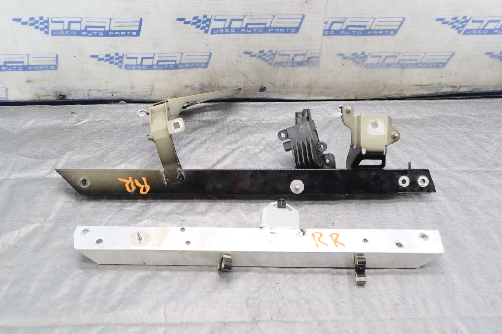 2022 2023 AUDI R8 V10 5.2L AWD OEM RH REAR QUARTER PANEL 4S8814202DB 4S0813500C