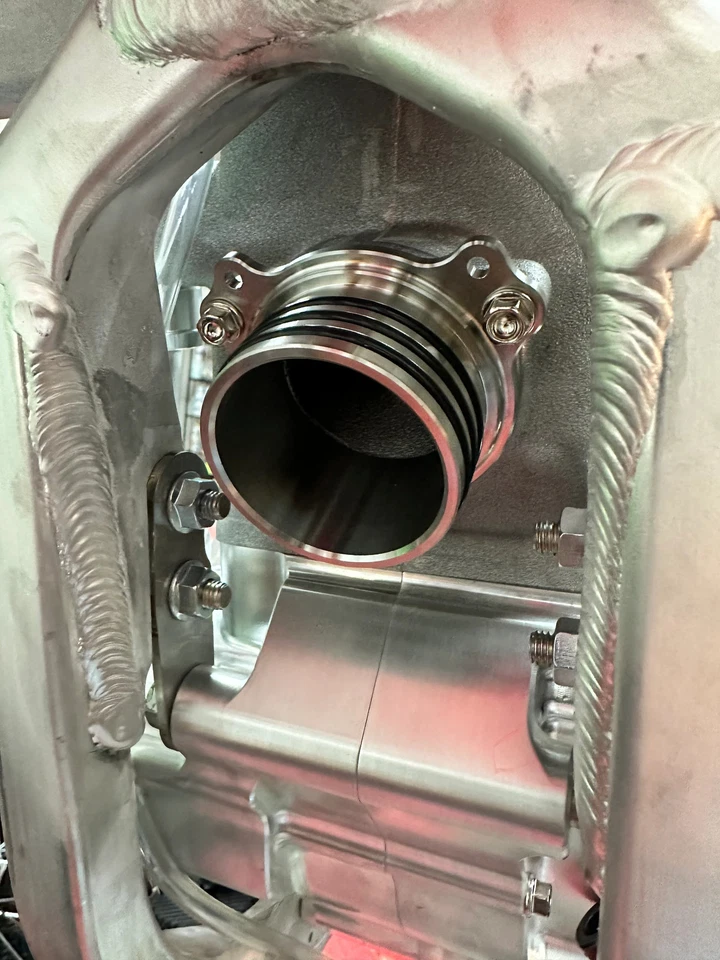 Brida de escape de tocho de alto flujo Honda CR500 1985-2001 Foto 4 de 4