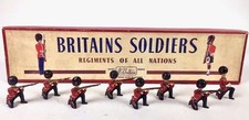Britains #120 The Coldstream Guards Kneeling/Firing in ROAN Box