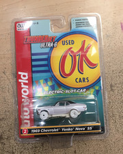 AUTO WORLD SLOT CAR W/WHITE TIRES - DONT BE AFFRAID - MAKE OFFERS