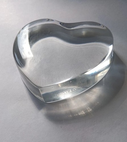 Tiffany & CO Glass Heart Paperweight - Picture 8 of 11