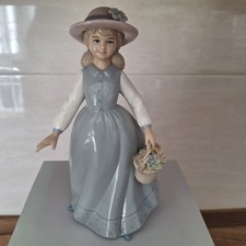 SUMMER SCENTS * The Leonardo Collection by Annie Rowe * Boxed *