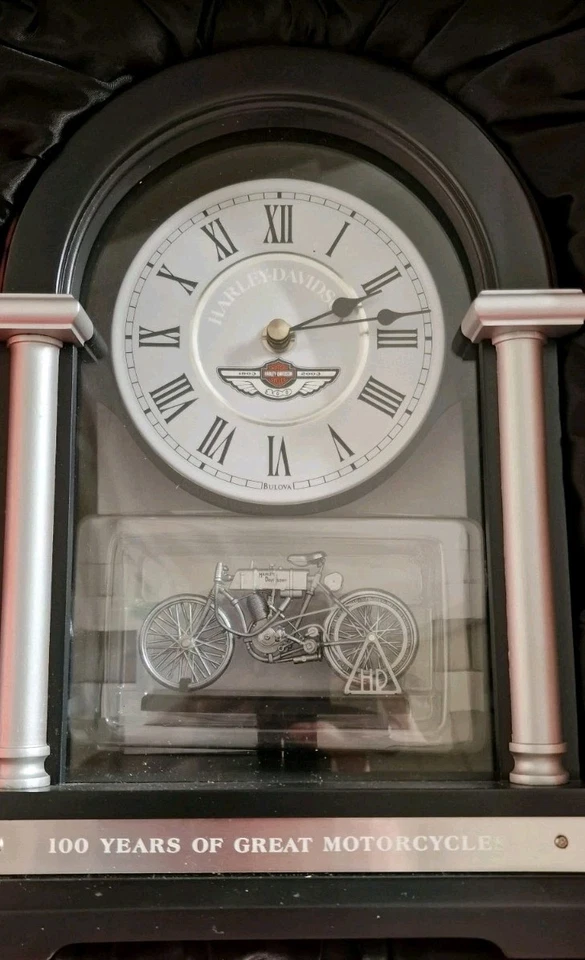 Harley Davidson 100th Anniversary Mantel Clock - Image 2 of 4