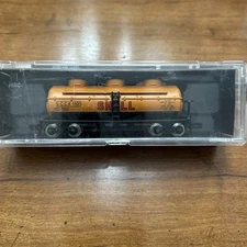 MRC N Gauge 7065-Dome Tank Car   Shell Gas NIB / C11