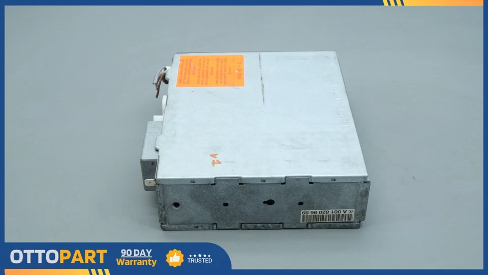 1990-1993 MERCEDES-BENZ 300SL Amplifier Amp Radio Audio Sound OEM A0018209689 - Image 2 of 4