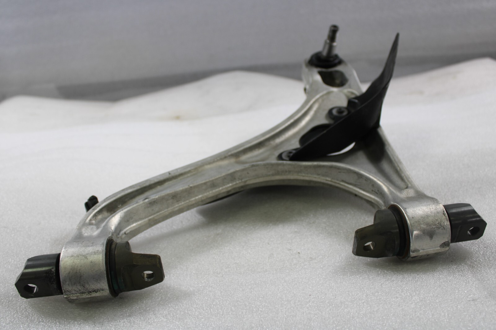 McLaren 720S, RH, Right, Front Lower Control Arm, Bad Ball Joint, Used