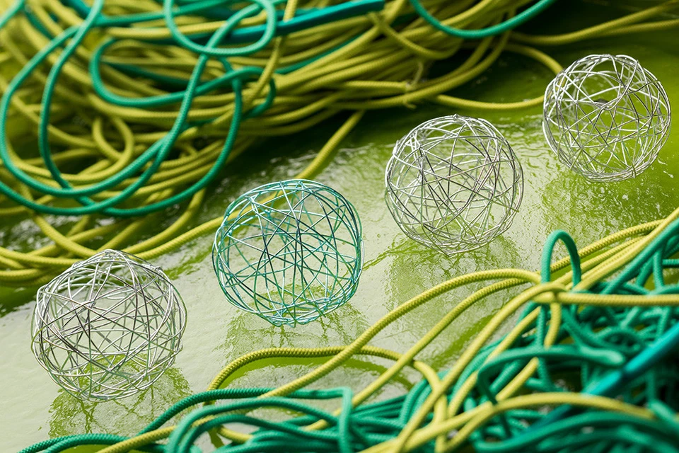 6 Stück Drahtbälle Ø 50 mm 16 Farben Streudeko Tischdekoe Drahtkugel Dekokugel - Bild 2 von 4