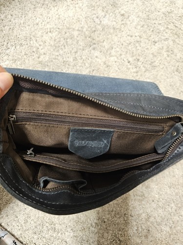 Old Trend Leather Crossbody Bag – Vintage Style Shoulder Handbag with Adjustable - Picture 7 of 14