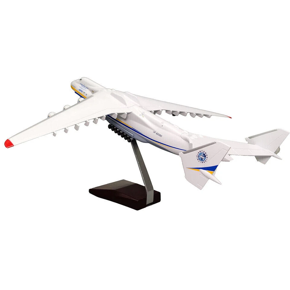 Modelo de avión de resina de transporte estratégico de avión Antonov Ucrania An-225 1/200 Foto 2 de 4