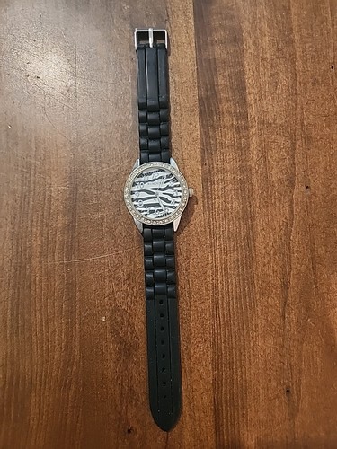 Zebra Stripe Watch Rumours Crystal Bezel Black Silicone Strap 38mm New Battery - Picture 2 of 6