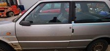 Porte avant et accessoires Fiat UNO