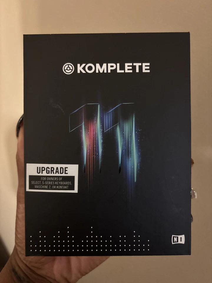 Native Instruments Maschine MK3 Tested And Working With Komplete 11 Upgrade - Image 2 of 3