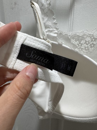 Reggiseno Soma bianco con spalline regolabili in pizzo con ferretto taglia 38C - Foto 6 di 8