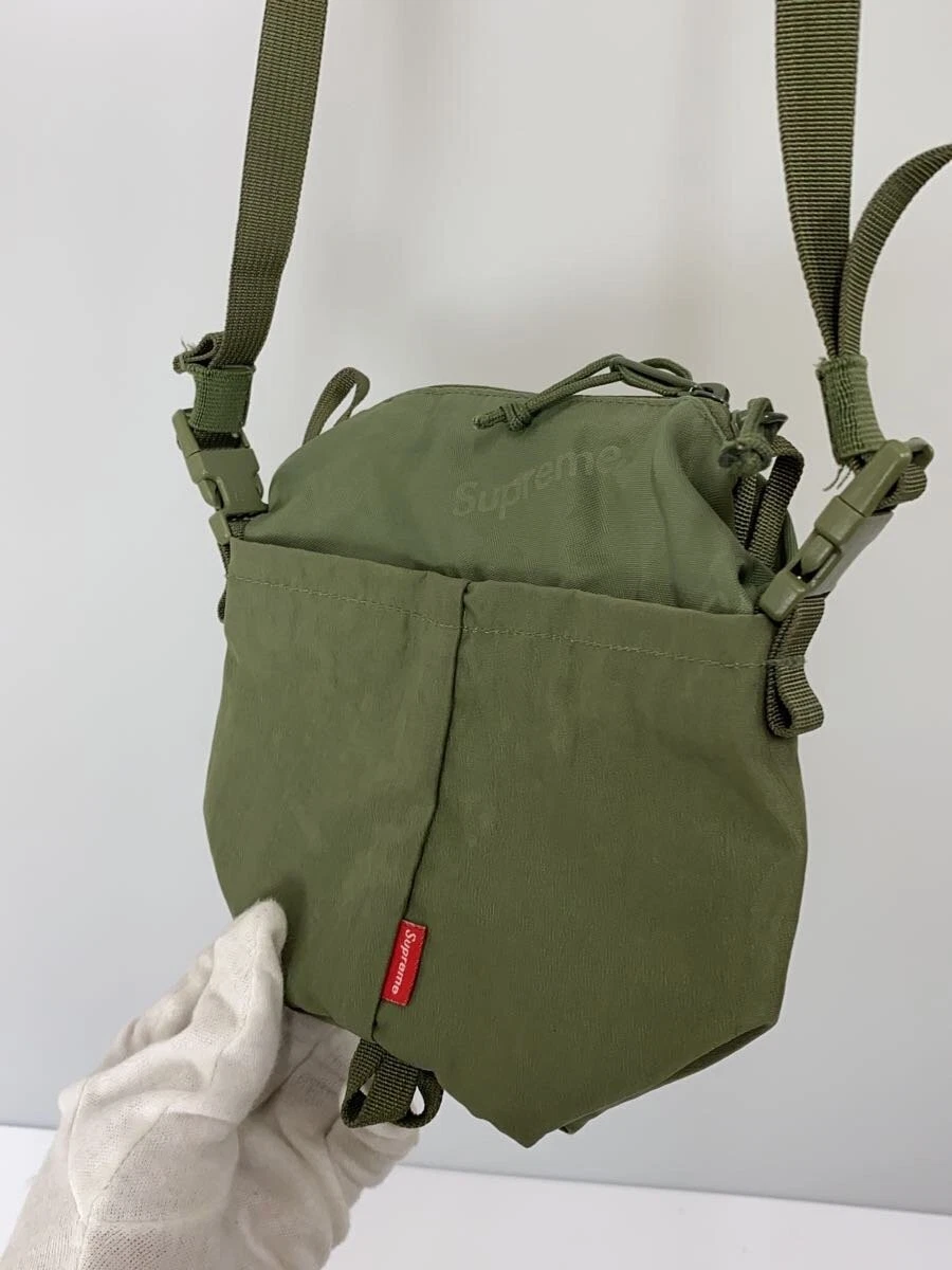 Pochette / sac à bandoulière col suprême nylon vert