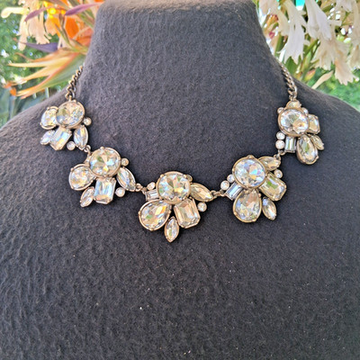 Vintage Gold tone crystal Cluster statement Bib necklace geometric and teardrop