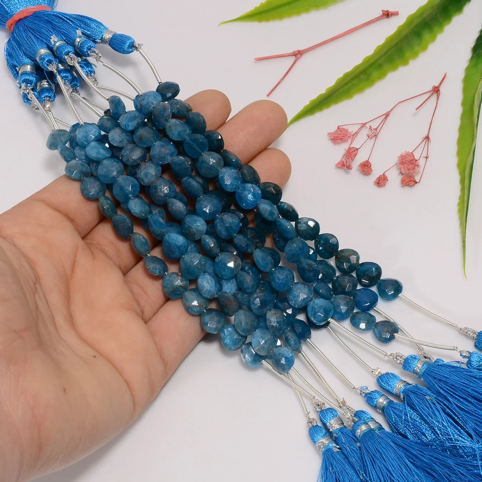 Cuentas facetadas corazón piedras preciosas apatita azul neón natural 8X8X4 mm hilo 4" AB-943 Foto 3 de 4