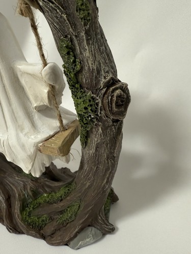 Sweet Street Figurine Halloween Ghost On Tree Swing Viral 2025 NEW - Picture 5 of 11