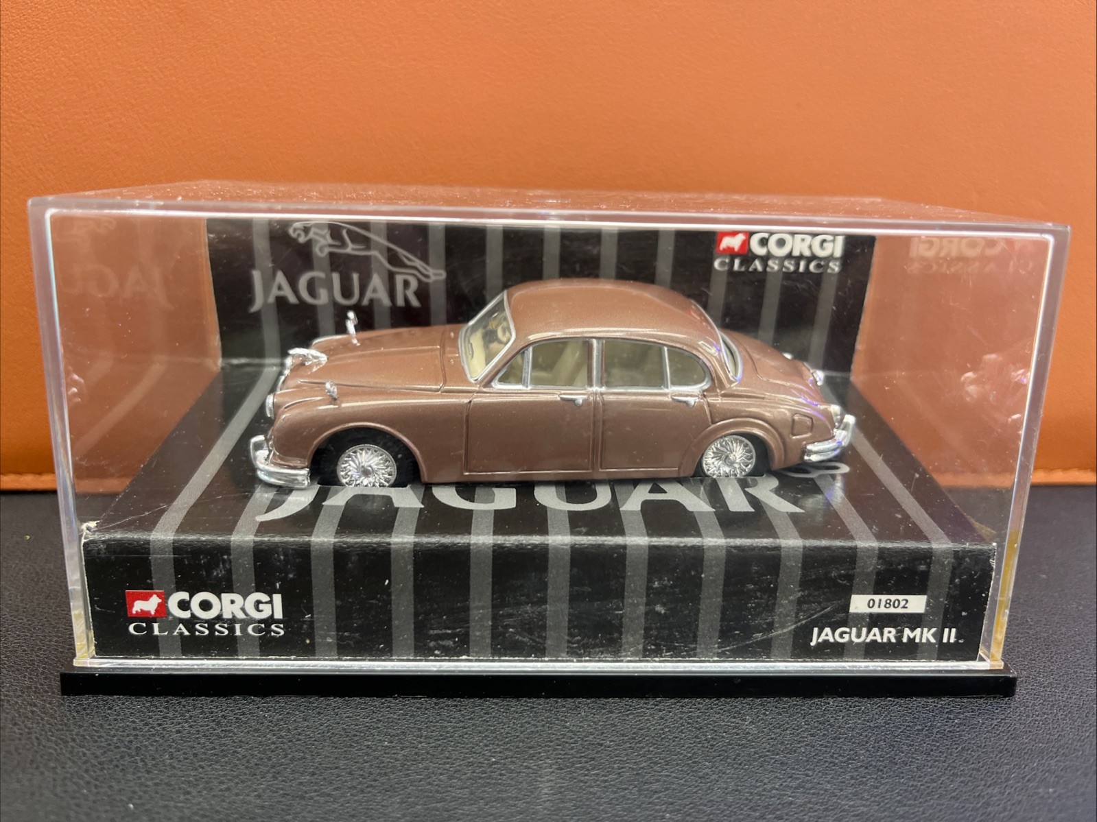 Corgi Classics Jaguar MK II Die Cast Car 01802 Scale 1:43