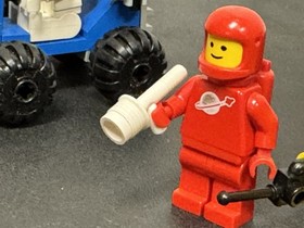 Vintage LEGO #6980 Space Galaxy Commander - Complete (with 1 subbed part) 1983