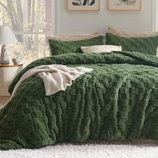 Fluffy Comforter Set, Olive Green Plush Fleece Bed Set, Queen 02 - Olive Green